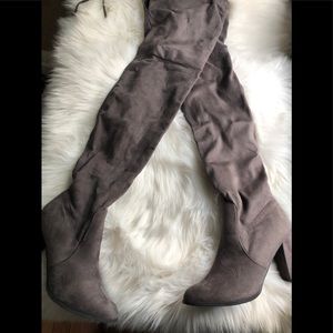 Catherine Malandrino Sorcha Over the knee boot.